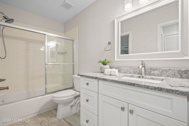 908 Morning Glory Court, Jackson, NJ 08527