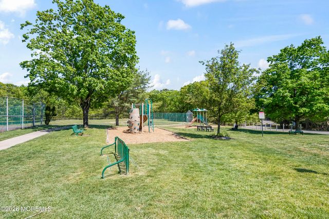908 Morning Glory Court, Jackson, NJ 08527