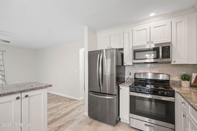 908 Morning Glory Court, Jackson, NJ 08527