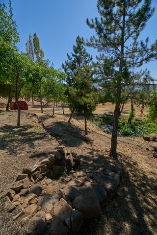 7505 Torrey Pines Terrace, Eagle Point, OR 97524