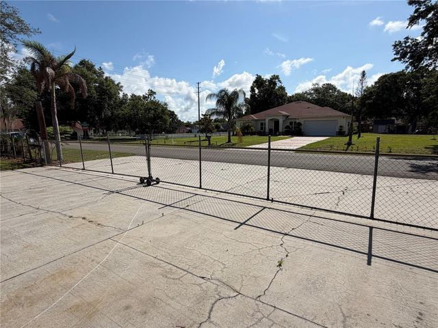 2810 HILLIARD ISLE ROAD, Kissimmee, FL 34744