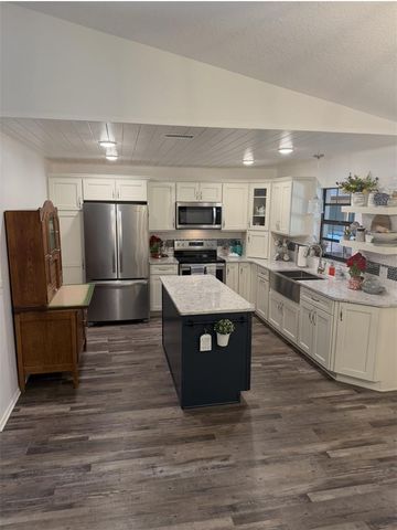 2810 HILLIARD ISLE ROAD, Kissimmee, FL 34744