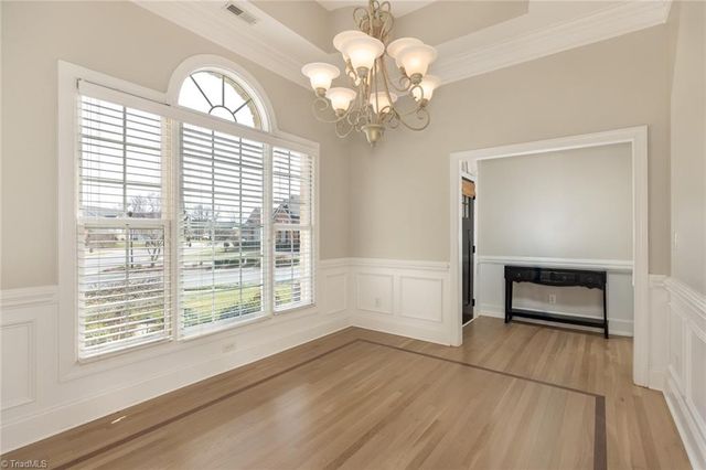 2 Wexford Circle, Thomasville, NC 27360