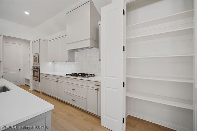 7627 Woodbine Lane, Fort Smith, AR 72916