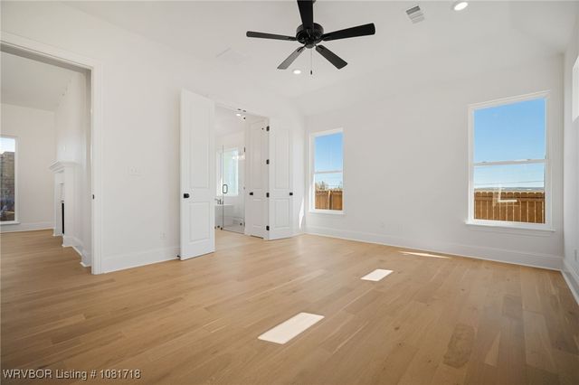 7627 Woodbine Lane, Fort Smith, AR 72916