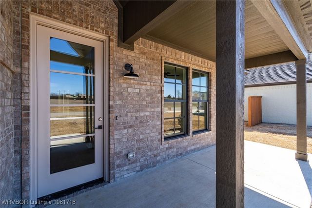 7627 Woodbine Lane, Fort Smith, AR 72916