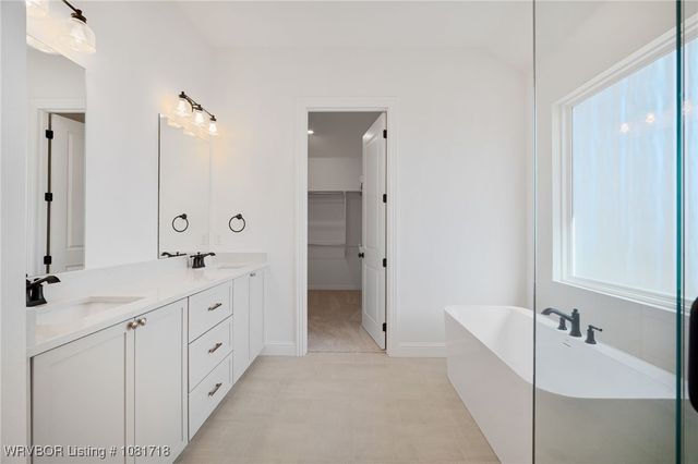 7627 Woodbine Lane, Fort Smith, AR 72916