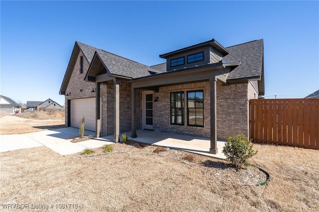 7627 Woodbine Lane, Fort Smith, AR 72916