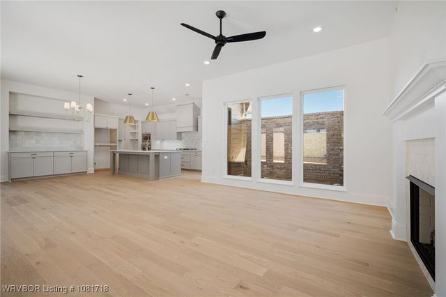 7627 Woodbine Lane, Fort Smith, AR 72916