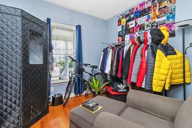 126 Butler Rd, Quincy, MA 02169