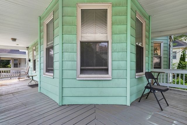 126 Butler Rd, Quincy, MA 02169
