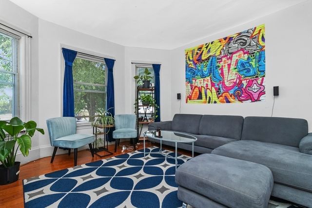 126 Butler Rd, Quincy, MA 02169