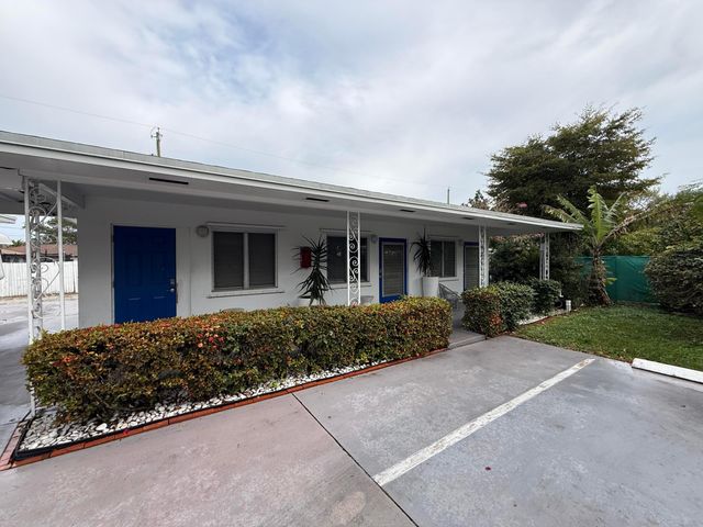 1210 S M Street 7, Lake Worth Beach, FL 33460
