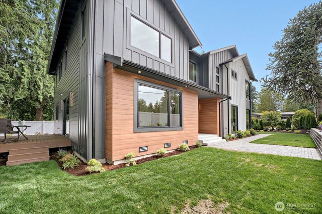 1265 165th Avenue SE, Bellevue, WA 98008