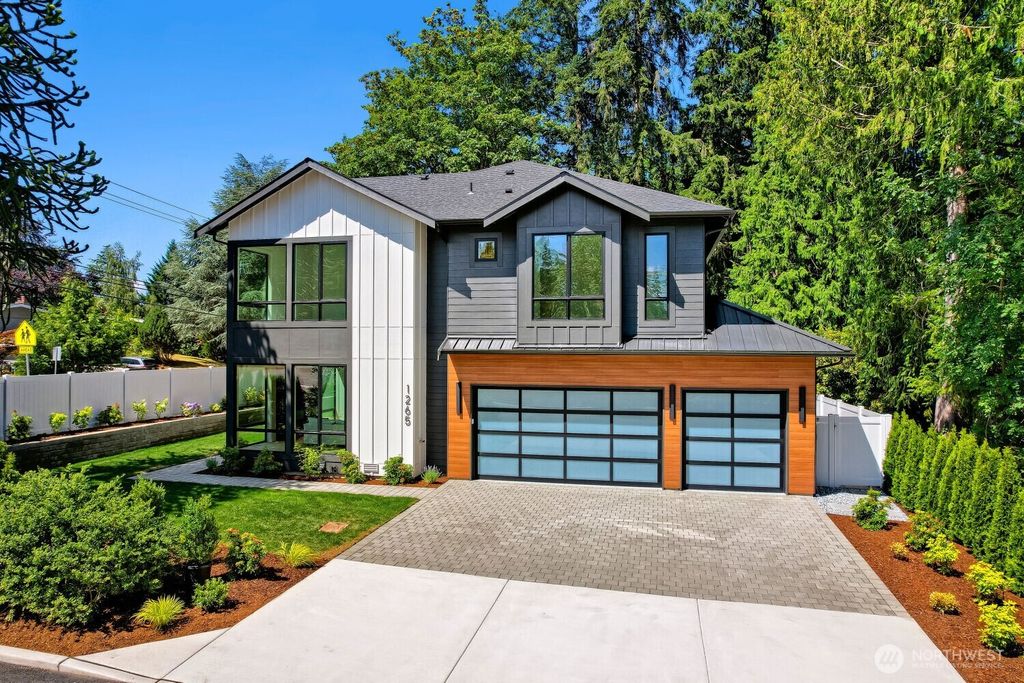 1265 165th Avenue SE, Bellevue, WA 98008