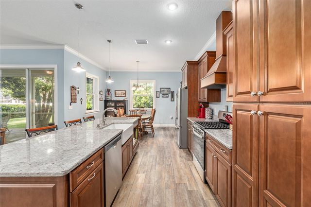 206 SE 15TH AVENUE, Ocala, FL 34471