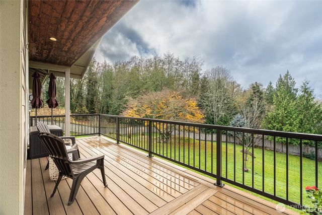 1341 Salt Point Place E, Port Orchard, WA 98366