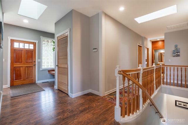 1341 Salt Point Place E, Port Orchard, WA 98366