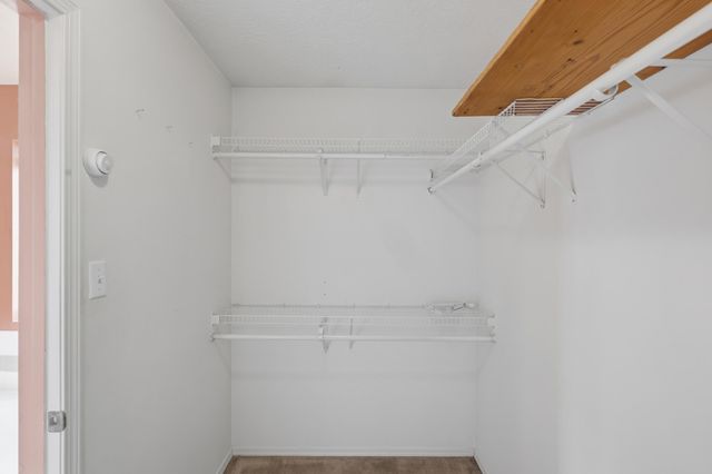 5724 Aida Road NW, Albuquerque, NM 87114