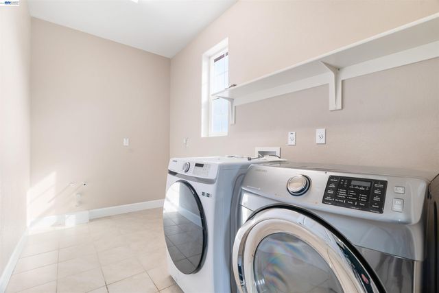 967 Dainty Ave., Brentwood, CA 94513