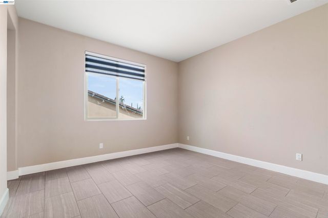 967 Dainty Ave., Brentwood, CA 94513