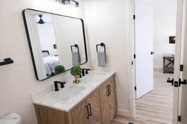 1416 N ROWEN Circle, Mesa, AZ 85207