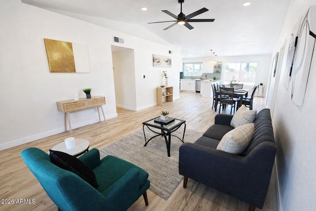 1416 N ROWEN Circle, Mesa, AZ 85207