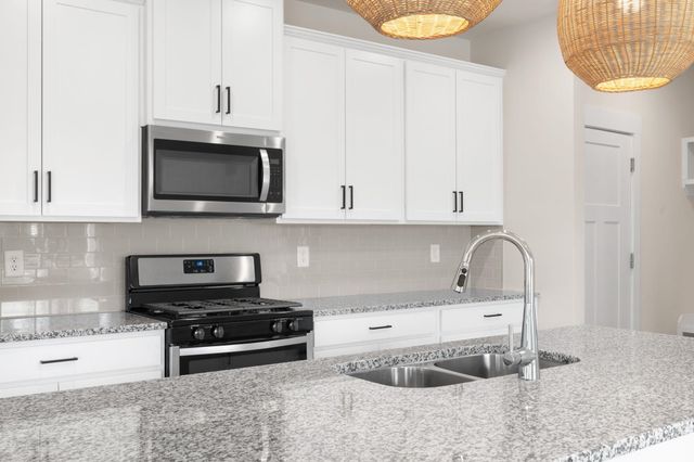 338 Pewter Circle, Simpsonville, SC 29680