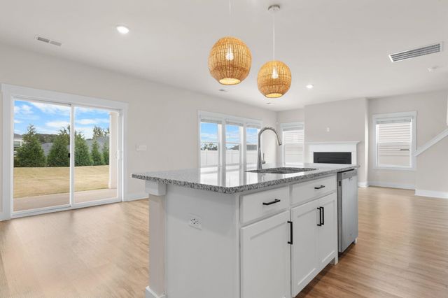 338 Pewter Circle, Simpsonville, SC 29680