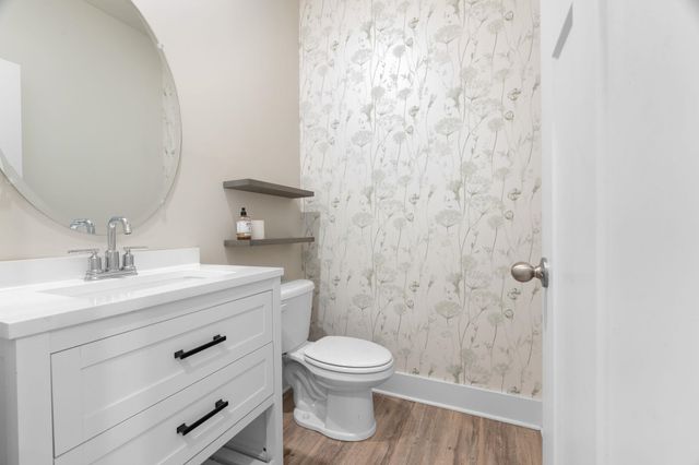 338 Pewter Circle, Simpsonville, SC 29680