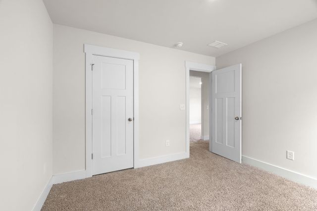 338 Pewter Circle, Simpsonville, SC 29680