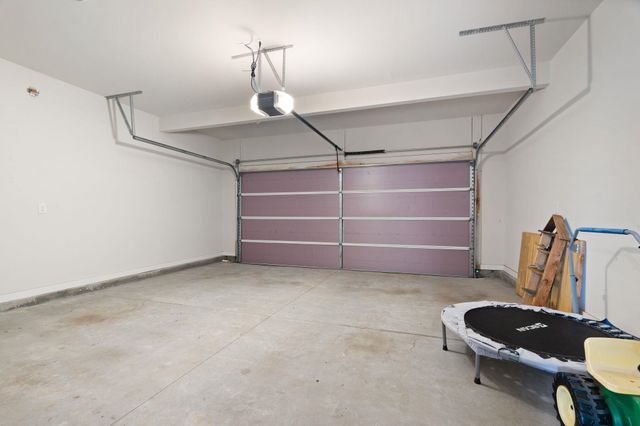 338 Pewter Circle, Simpsonville, SC 29680