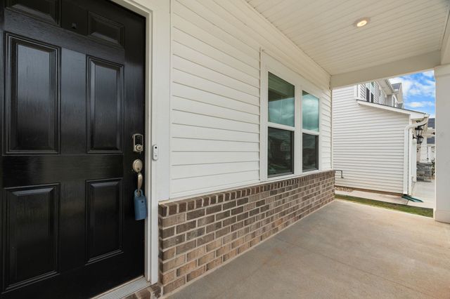 338 Pewter Circle, Simpsonville, SC 29680