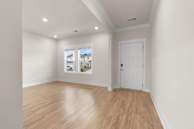 338 Pewter Circle, Simpsonville, SC 29680