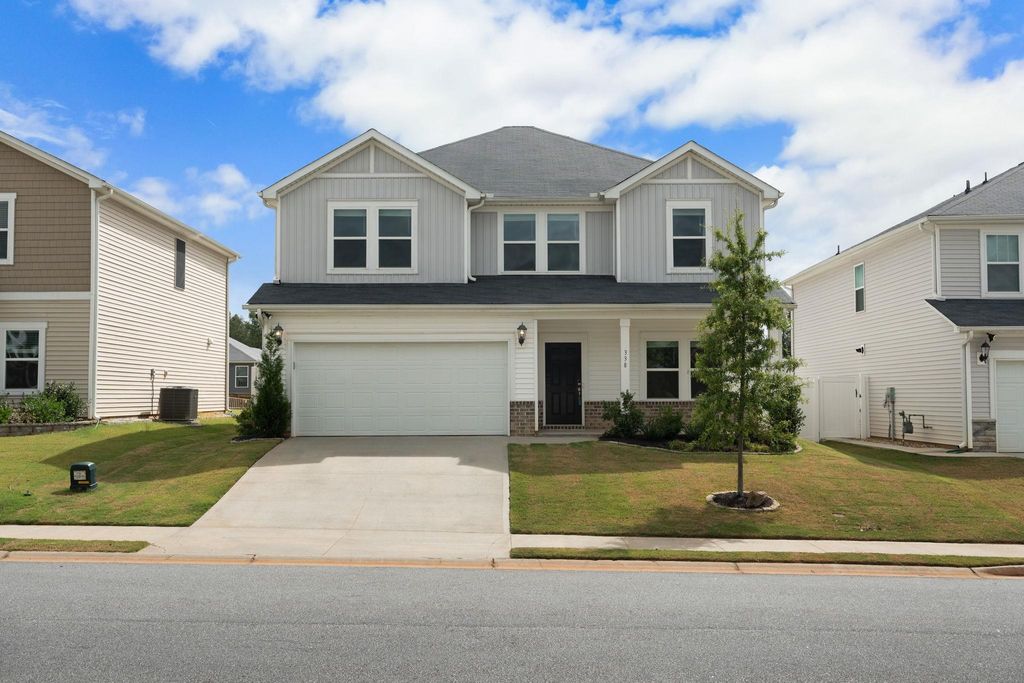 338 Pewter Circle, Simpsonville, SC 29680