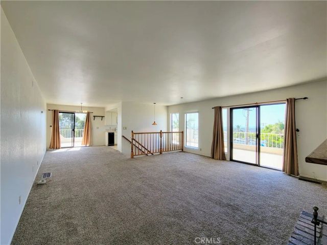 2755 E Hill Street, Signal Hill, CA 90755