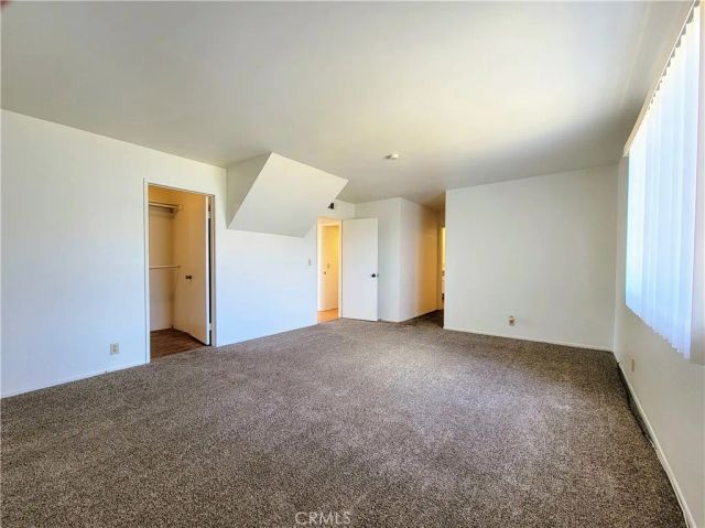 2755 E Hill Street, Signal Hill, CA 90755