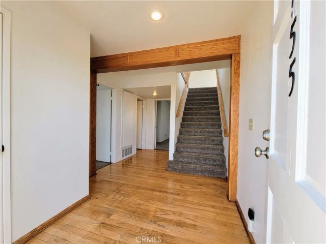 2755 E Hill Street, Signal Hill, CA 90755