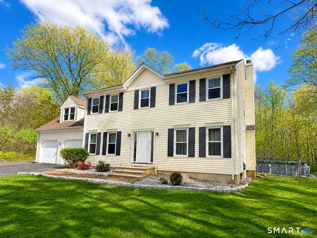 52 Grieb Trail, Wallingford, CT 06492