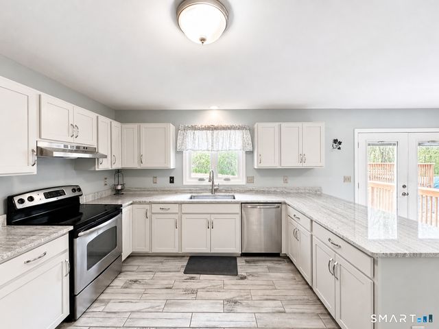 52 Grieb Trail, Wallingford, CT 06492