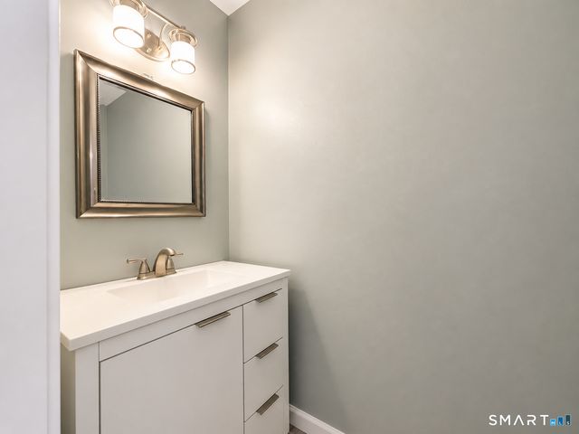 52 Grieb Trail, Wallingford, CT 06492