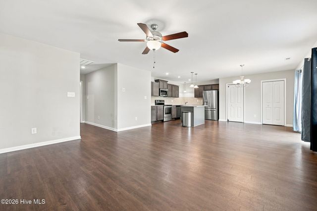 126 St James Way, Sanford, NC 27332