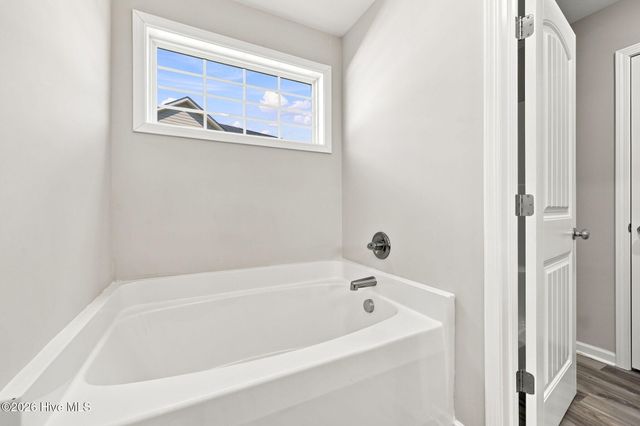 126 St James Way, Sanford, NC 27332