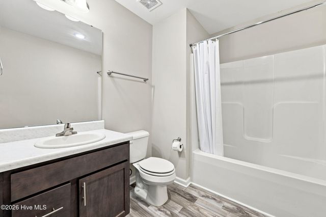 126 St James Way, Sanford, NC 27332
