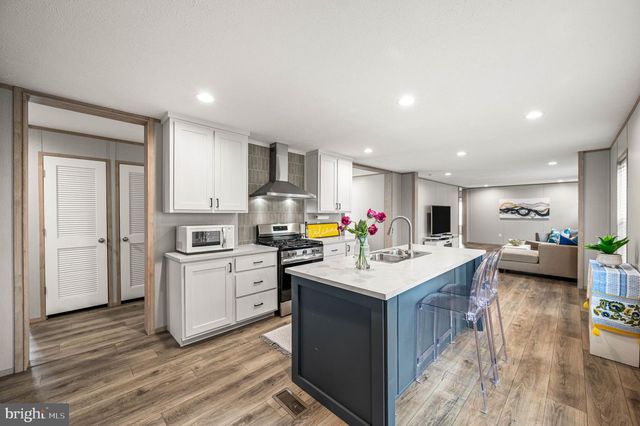 1017 SUNHIGH DR, West Chester, PA 19380