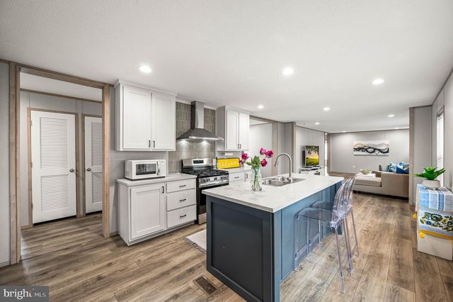 1017 SUNHIGH DR, West Chester, PA 19380