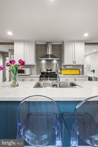 1017 SUNHIGH DR, West Chester, PA 19380