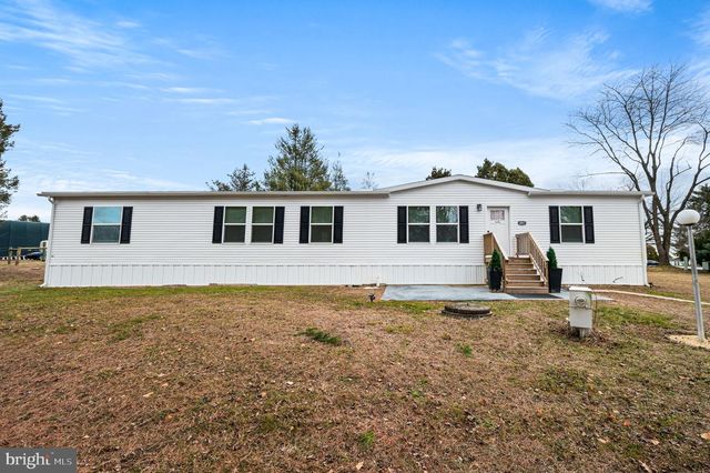 1017 SUNHIGH DR, West Chester, PA 19380