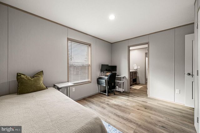 1017 SUNHIGH DR, West Chester, PA 19380