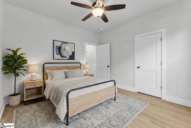 518 Coolwater Drive, Taylors, SC 29687